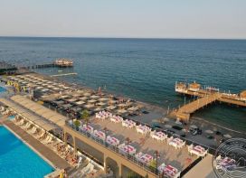 PERRE LA MER HOTEL