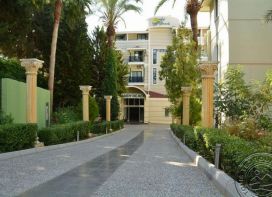 SANDY BEACH HOTEL