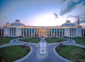 THE LAND OF LEGENDS KINGDOM HOTEL
