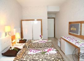 CLUB TESS HOTEL