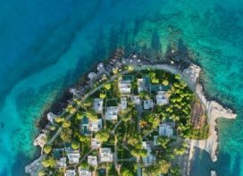 Minos Beach Art Hotel