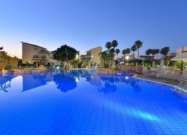 MAKRONISOS HOLIDAY VILLAGE