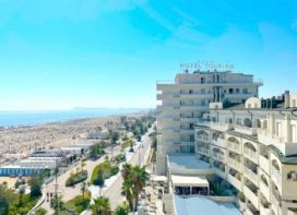 YES HOTEL TOURING