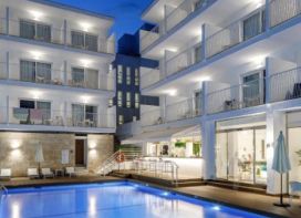 Tora Hotel